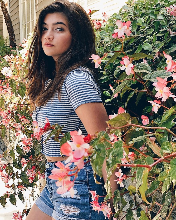 Samantha Gangal Samantha Gangal