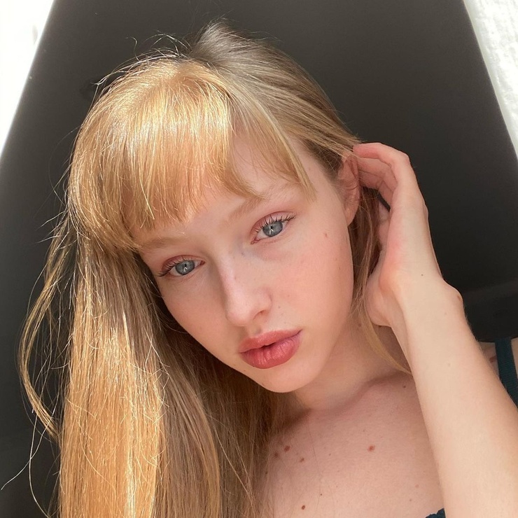 Hailey Beth