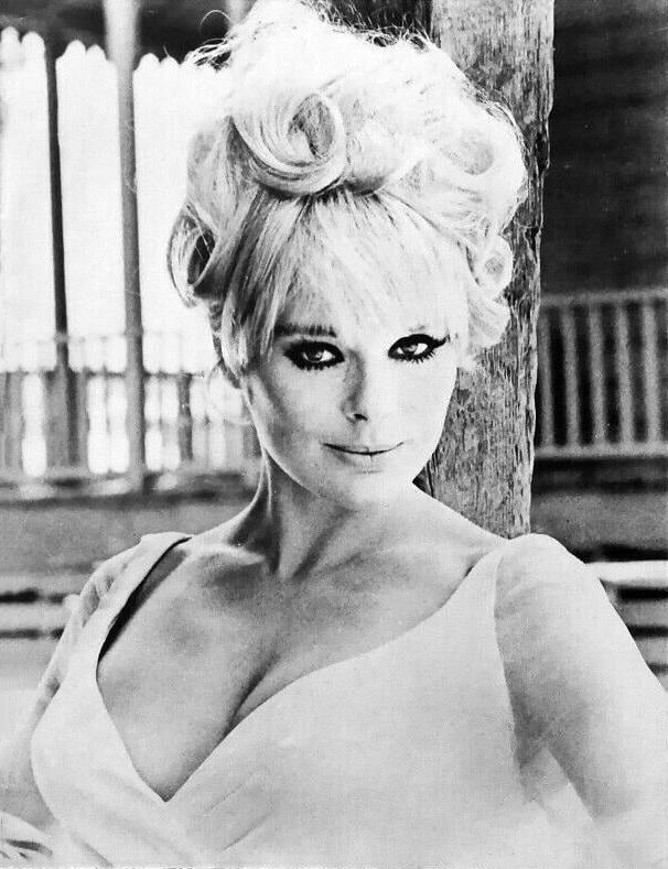 Elke Sommer