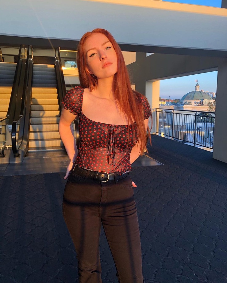 Sabrina Danielle