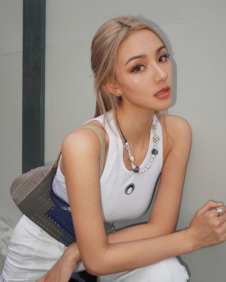 Kathy Zheng