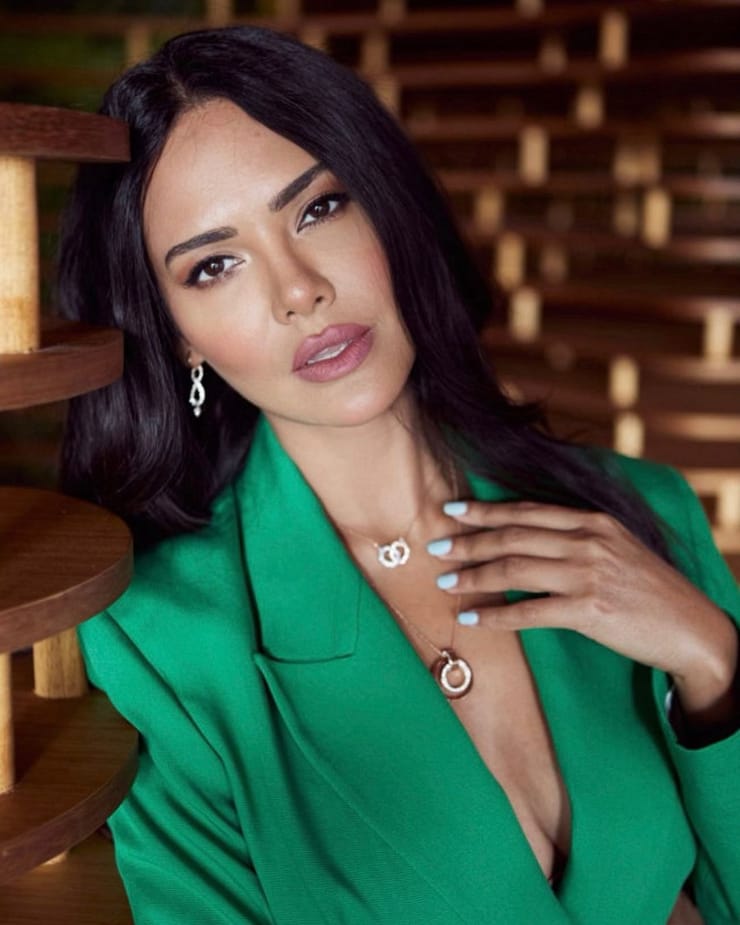 Esha Gupta