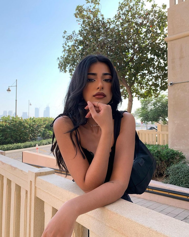 Iffat Marashi