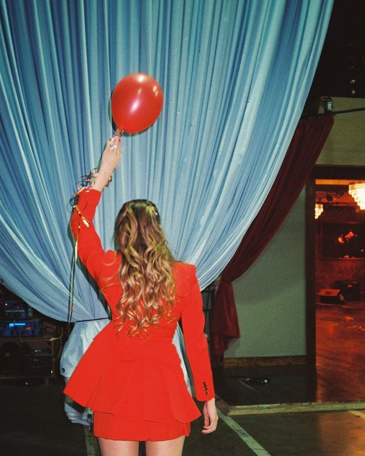 Elizabeth Gillies Elizabeth Gillies