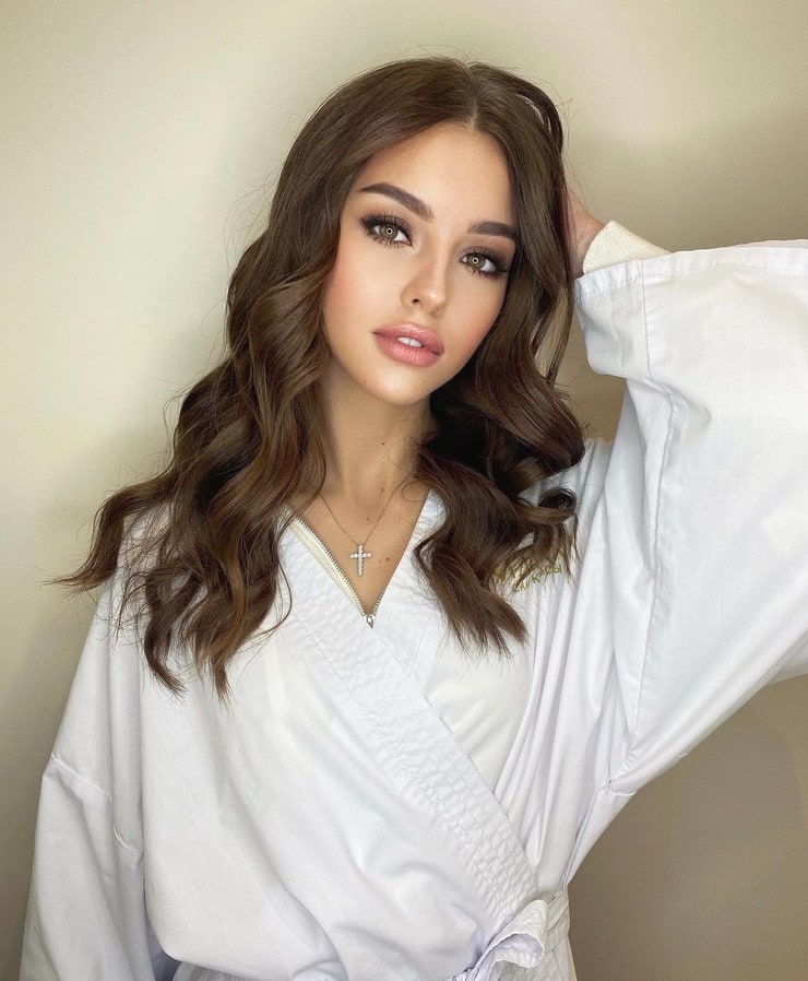 Polina Leo Polina Leo