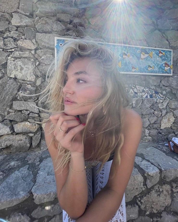 Rachel Hilbert