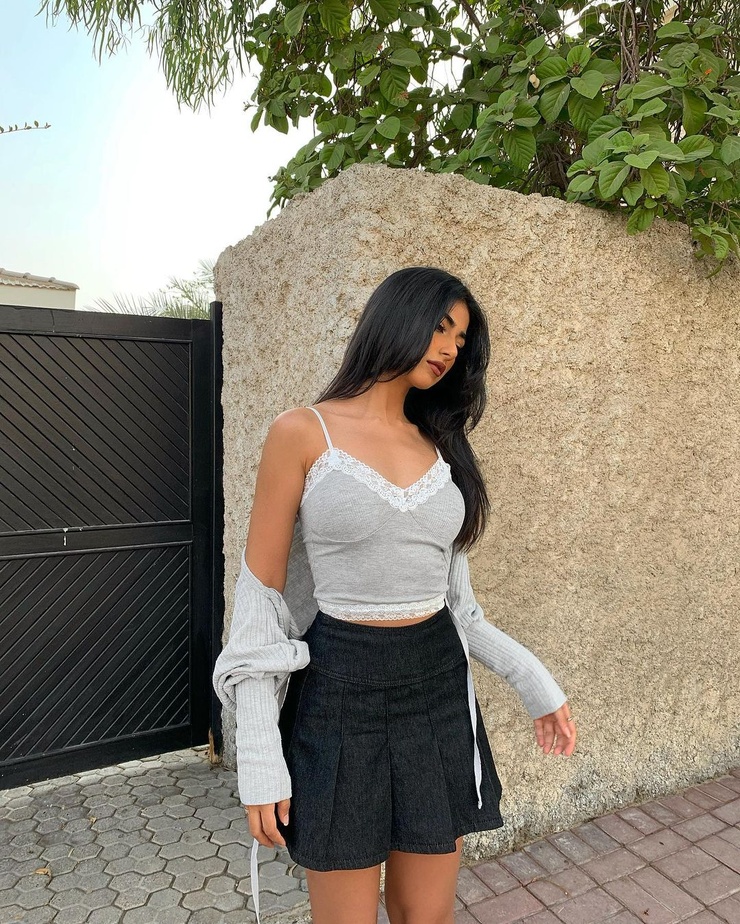 Iffat Marashi