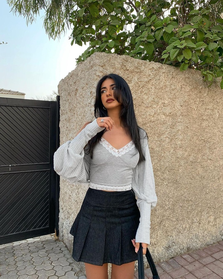 Iffat Marashi