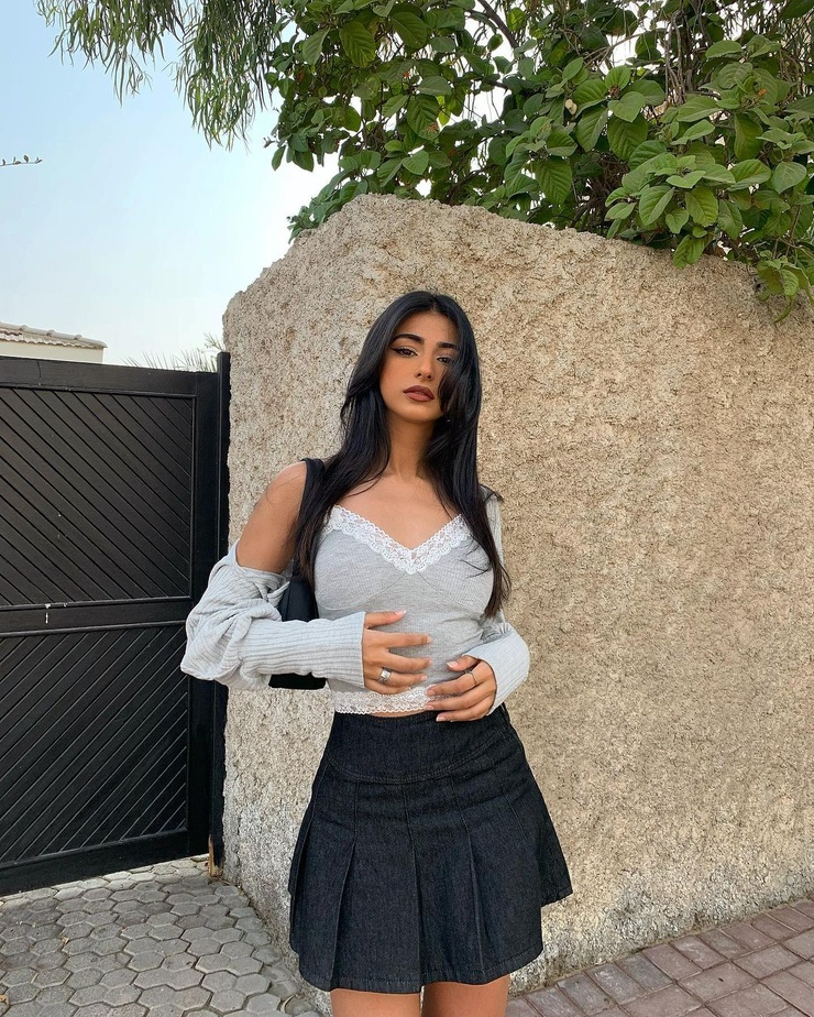 Iffat Marashi