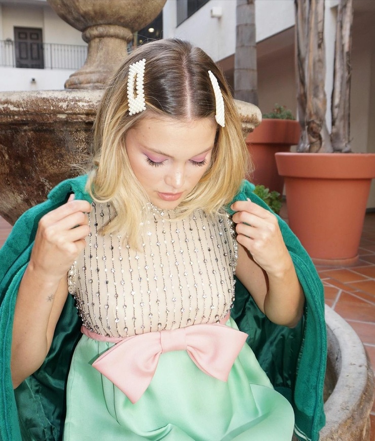 Olivia Holt