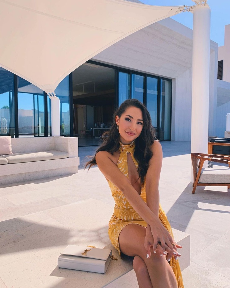 Jessica Ricks Jessica Ricks