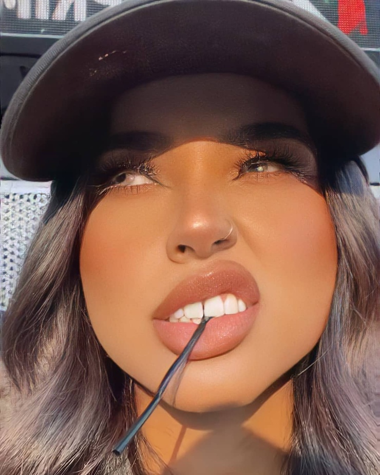 Becky G.
