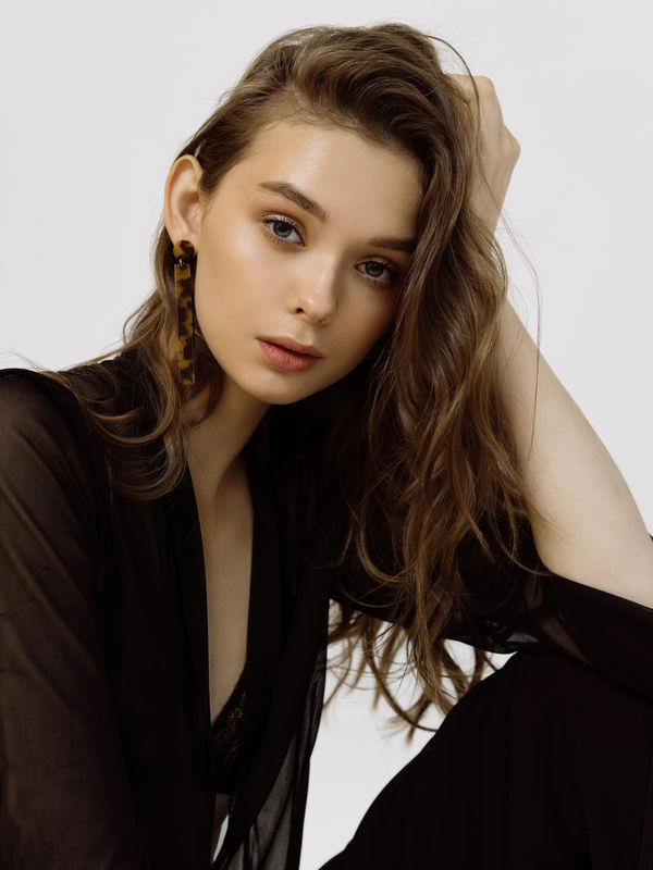 Alisa Kirpichnikova Alisa Kirpichnikova