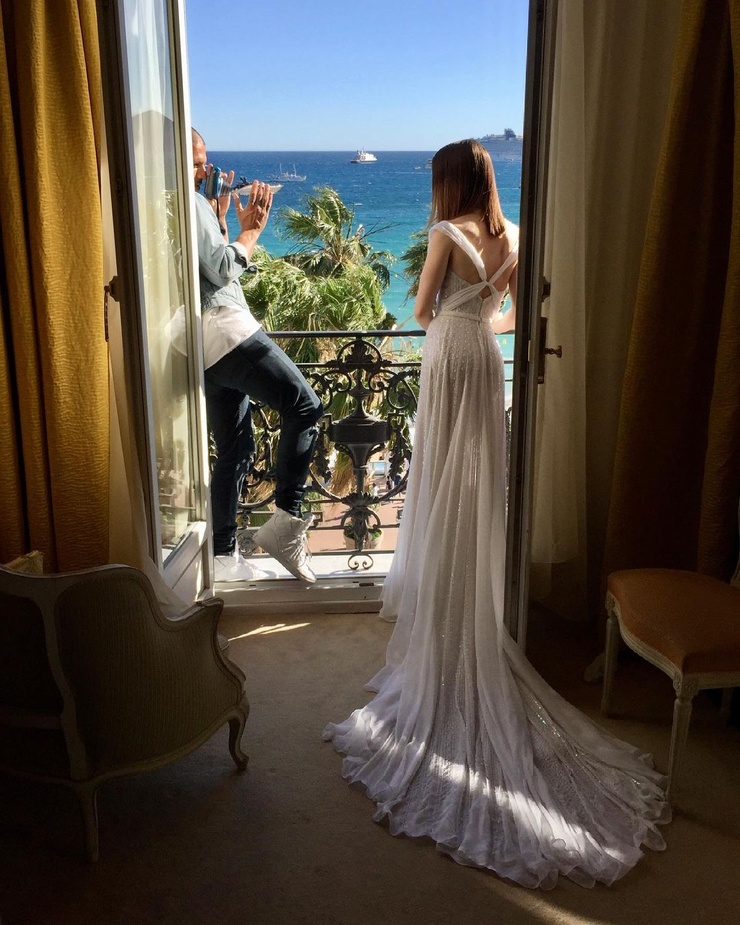 Lily Collins