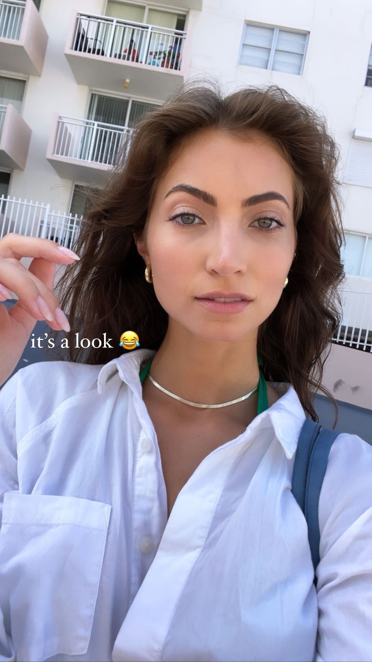 Anna Louise Anna Louise