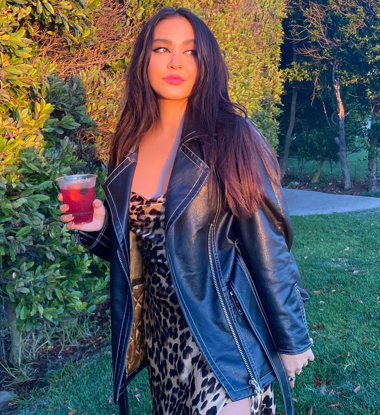 Stella Hudgens Stella Hudgens
