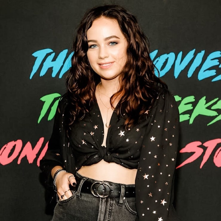 Mary Mouser