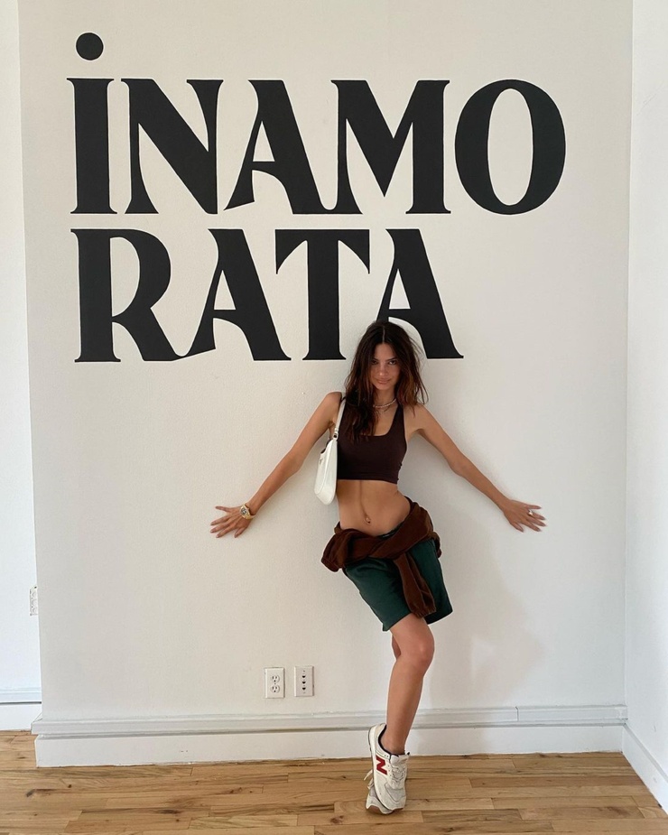 Emily Ratajkowski