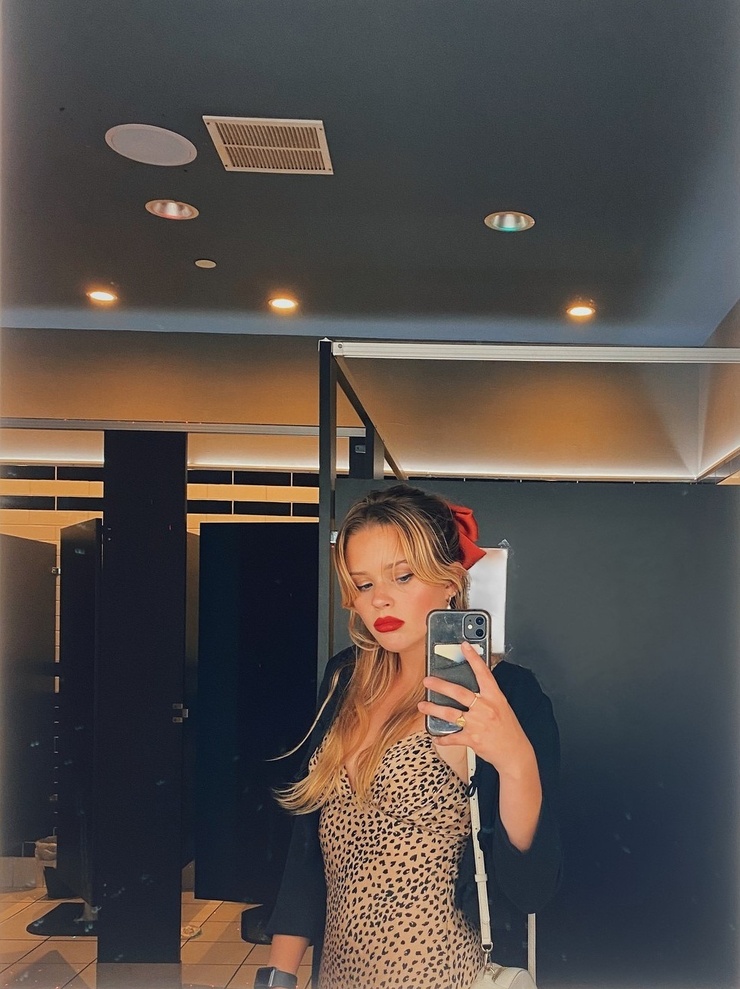 Ava Phillippe Ava Phillippe