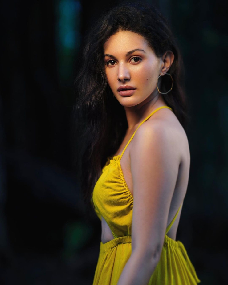 Amyra Dastur