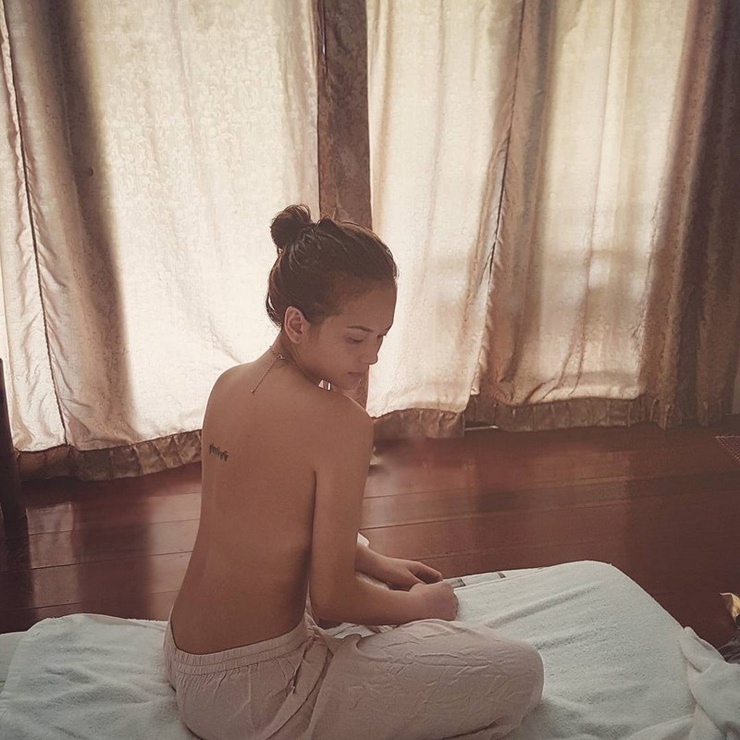 Ellen Adarna Ellen Adarna