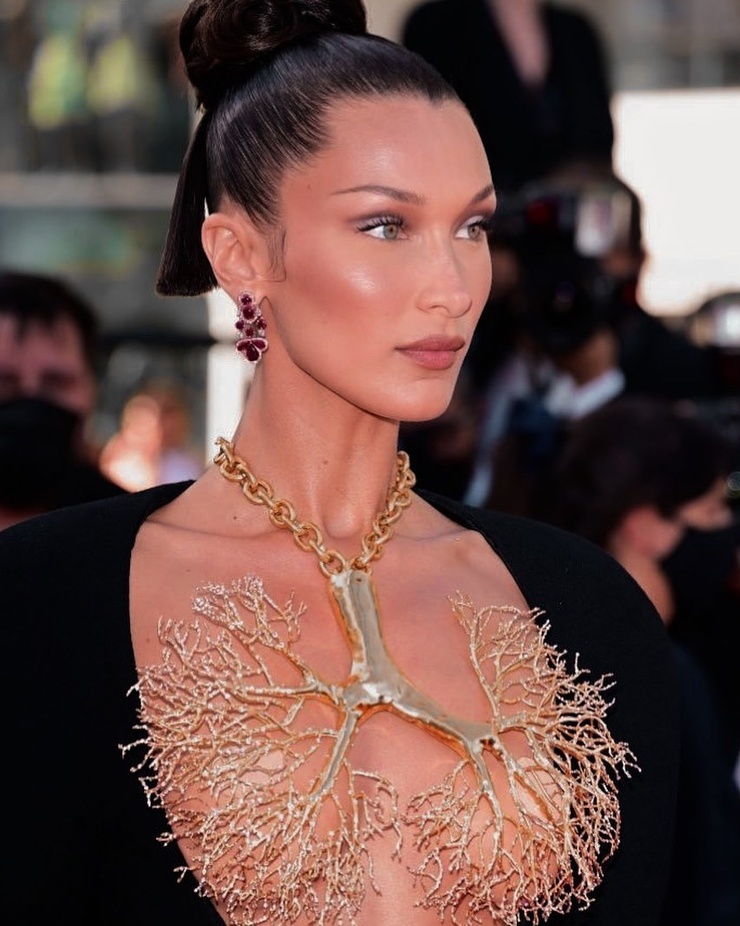 Bella Hadid