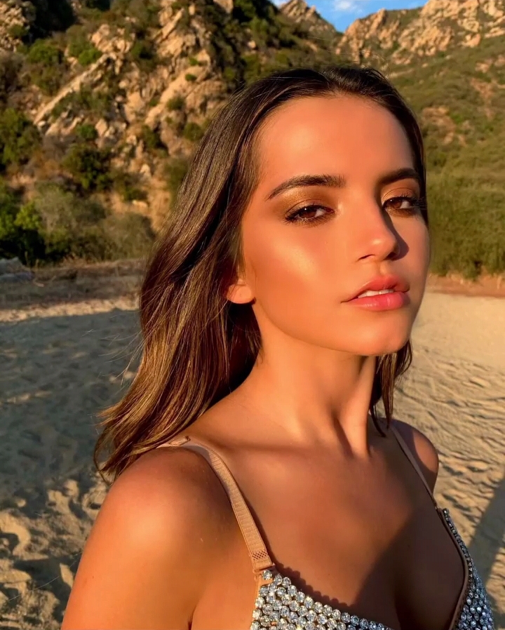 Isabela Moner Isabela Moner