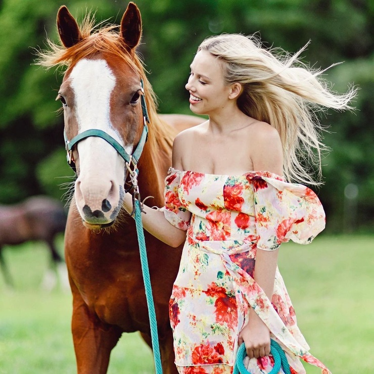 Gracie Dzienny
