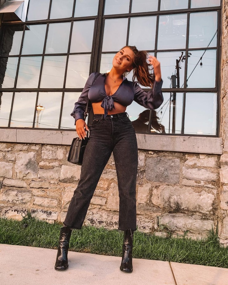 Picture of Abbey Wilson (I)