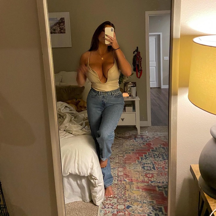 Picture of Abbey Wilson (I)