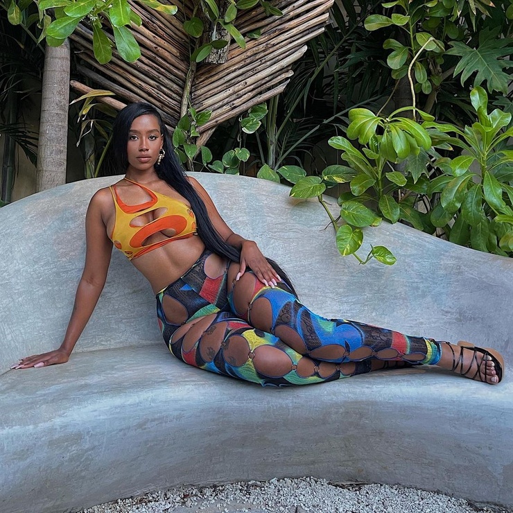 Raven TRACY
