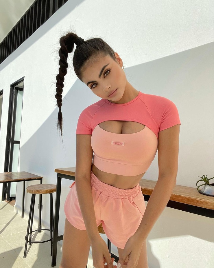 Sara Orrego Sara Orrego