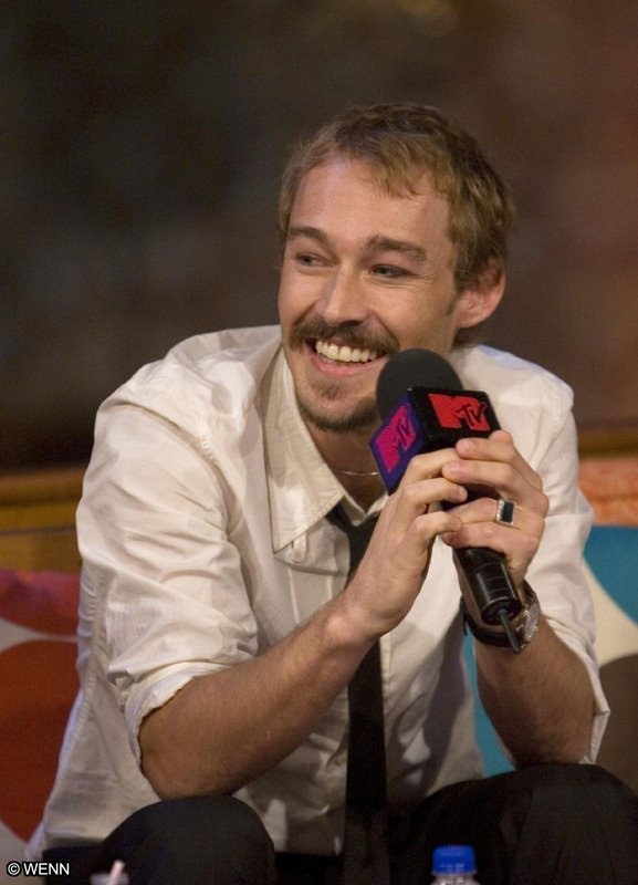 Daniel Johns