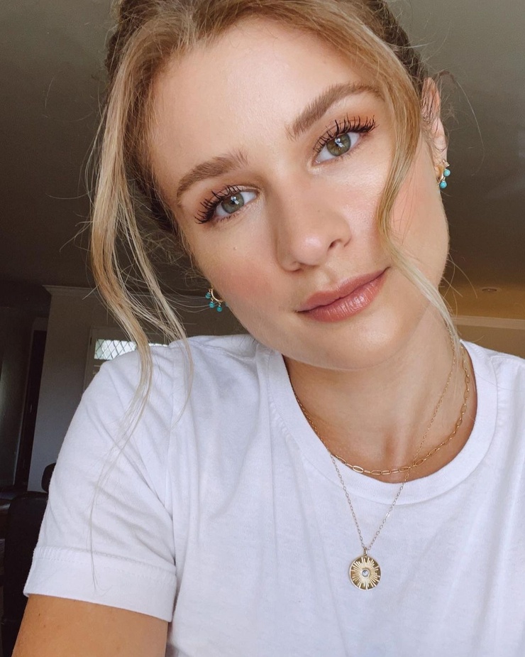 Jenna Boyd Jenna Boyd