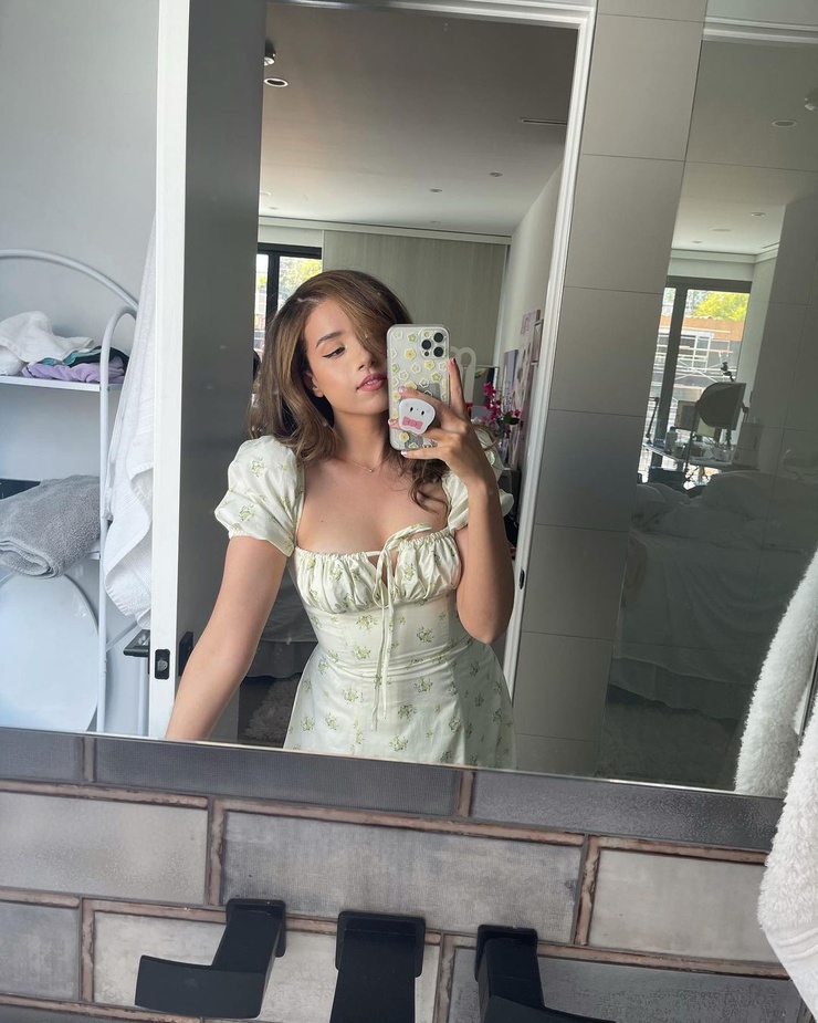 Pokimane