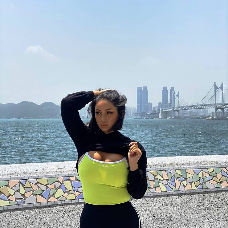 Ah Seung-yeon