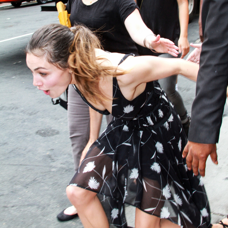 Phoebe Tonkin