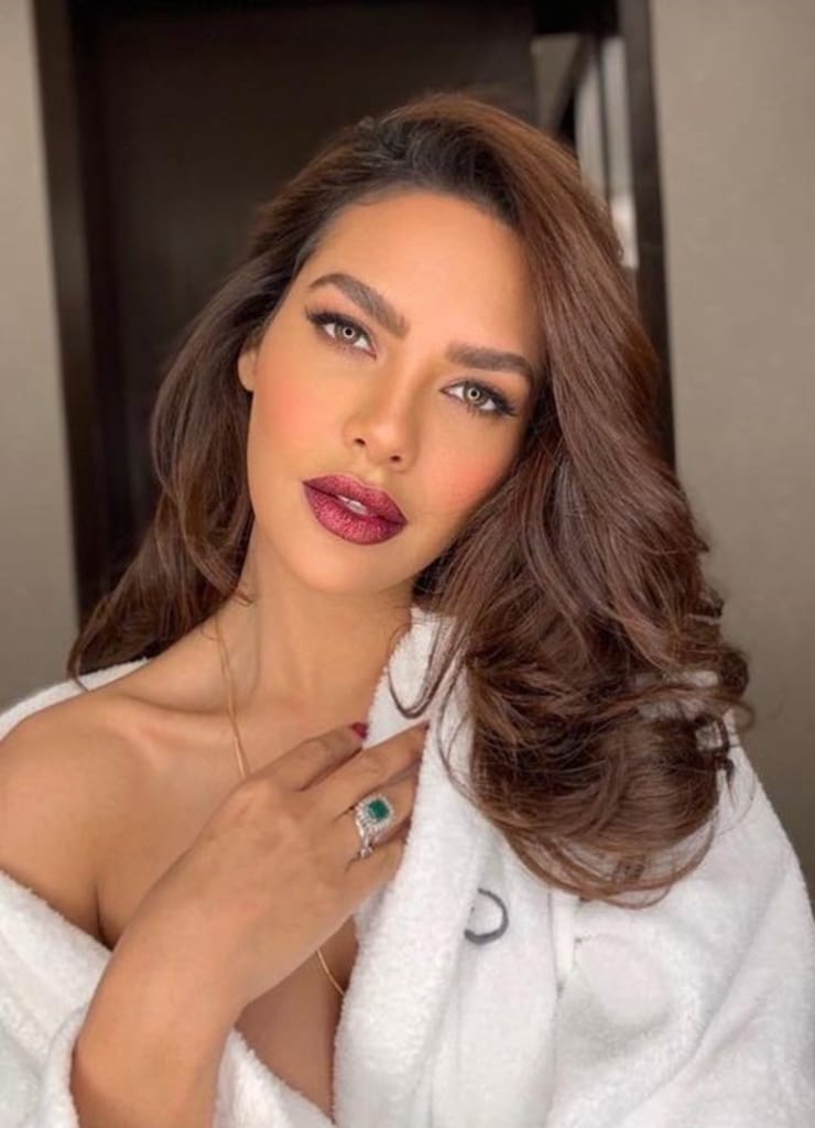 Esha Gupta