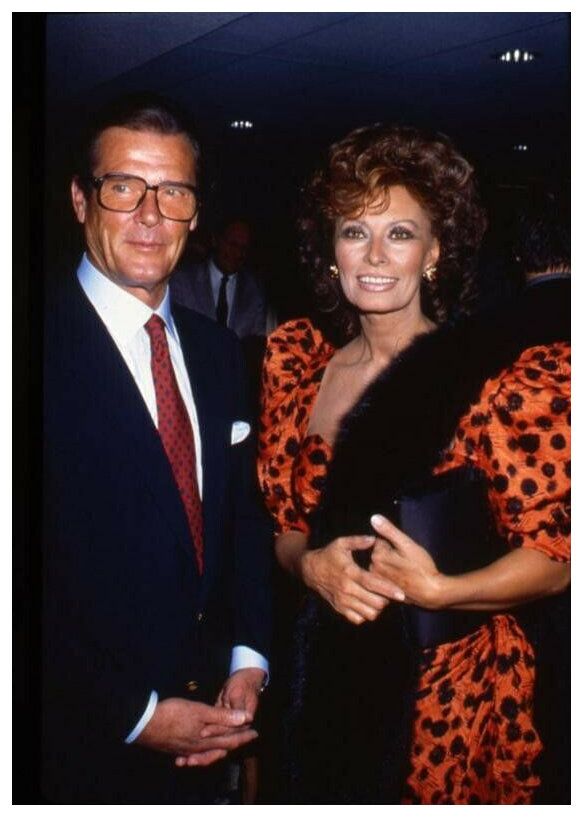 Roger Moore Roger Moore