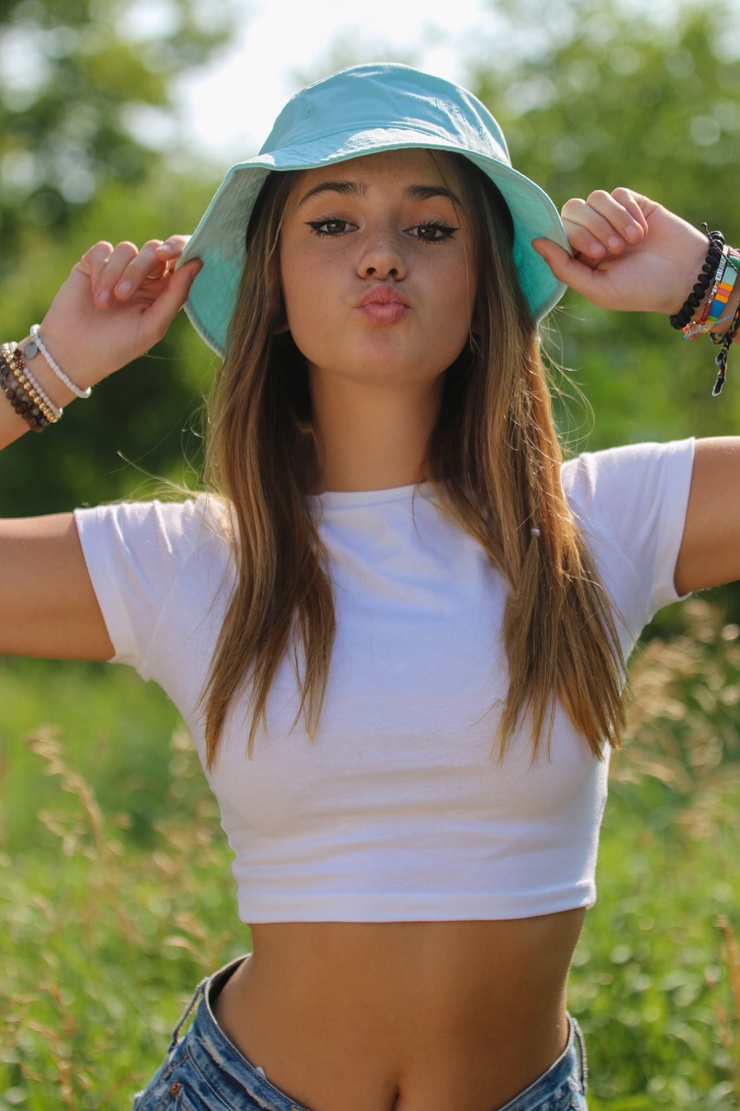 Makenzie Raine