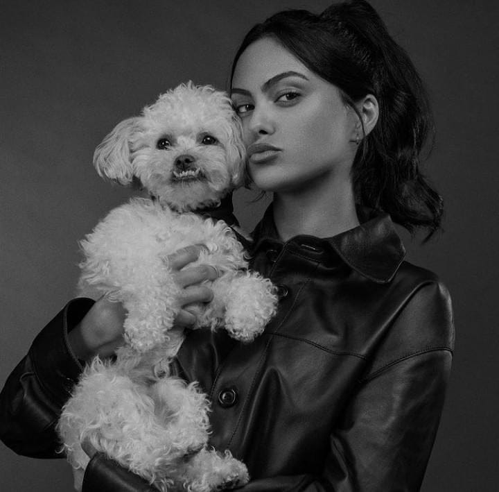 Camila Mendes