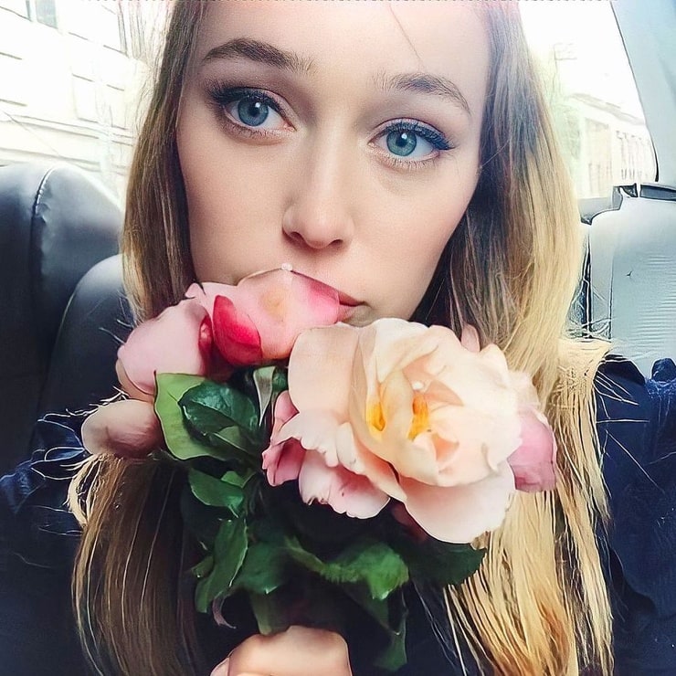 Alycia Debnam Carey