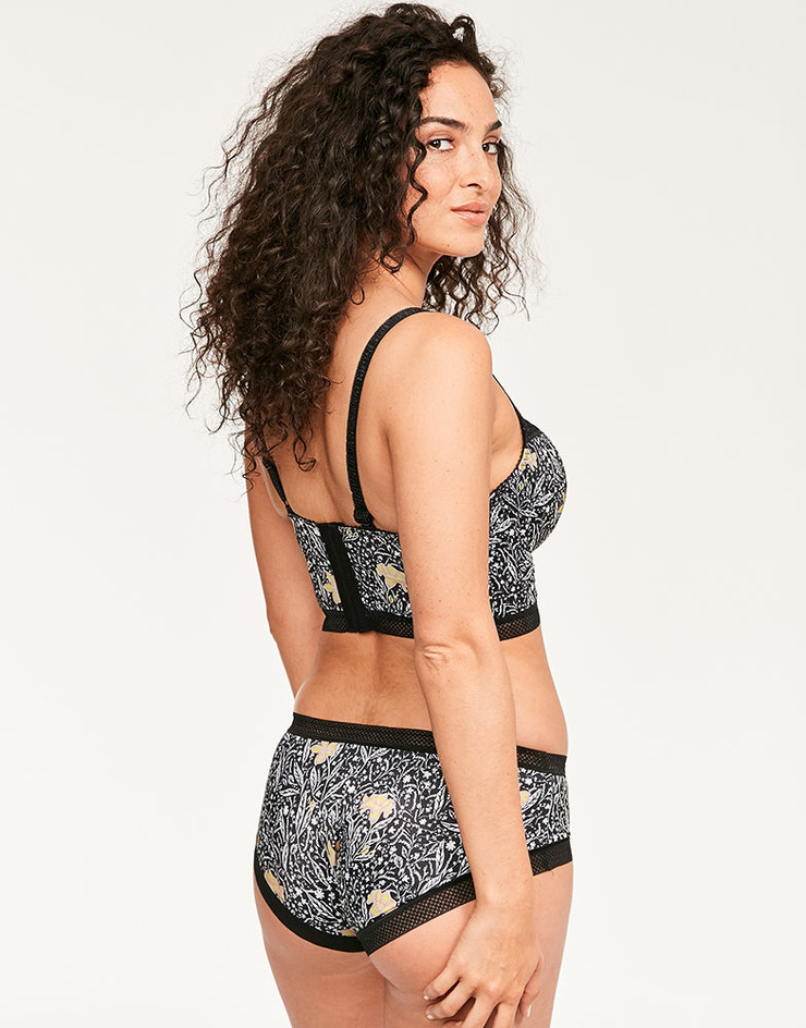 Anna Shaffer