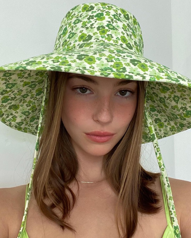 Amelie (model)