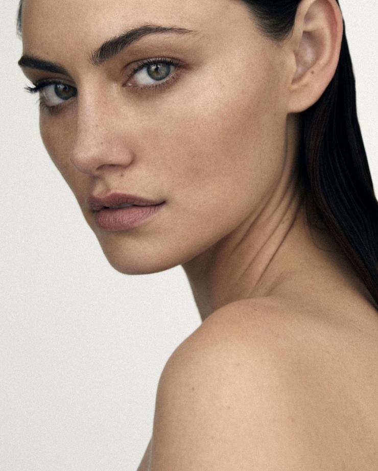 Phoebe Tonkin Phoebe Tonkin