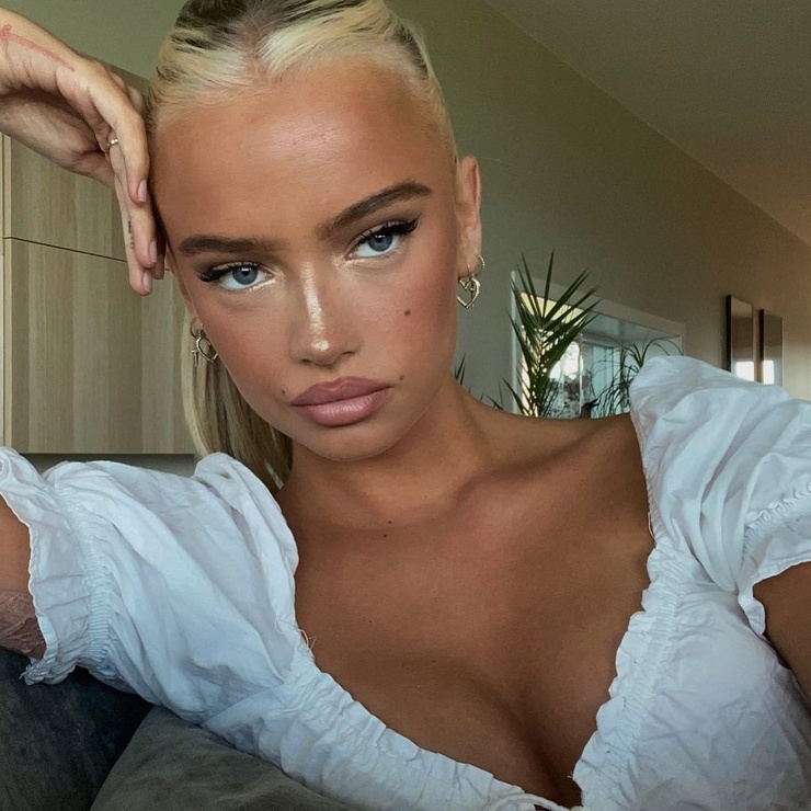 Emma Ellingsen