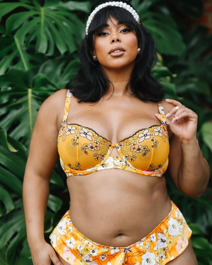 Tabria Majors