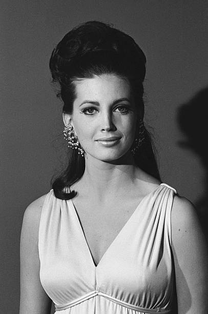 Gayle Hunnicutt