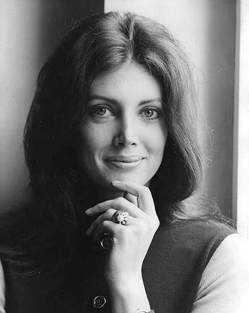 Gayle Hunnicutt