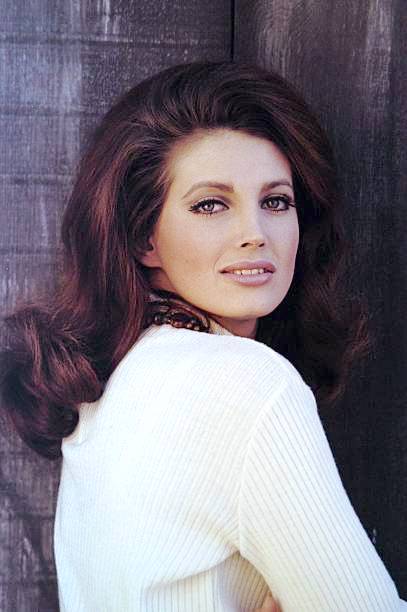 Gayle Hunnicutt